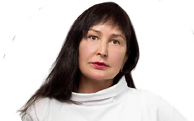 Симанина Анжелла Бенуровна